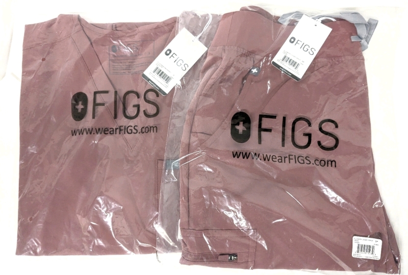 New Size Small/SP Women's FIGS Top & Bottoms : Catarina One-Pocket Scrub Top & Zamora Jogger Scrub Pants | Over $120 Retail Value!