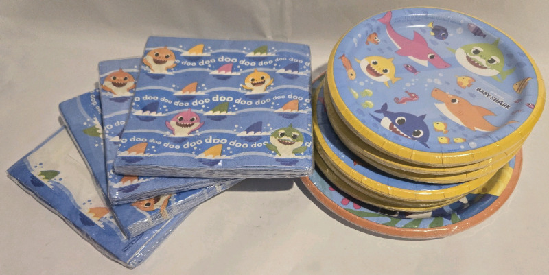 10+ New Packs | Of Paper Plates & Napkins | 4 Packs Of Napkins & 6+ Packs Of Paper Plates