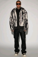 New sz XL Nova Men's Fuzzy Feeling Cropped Jacket Retail Value $77