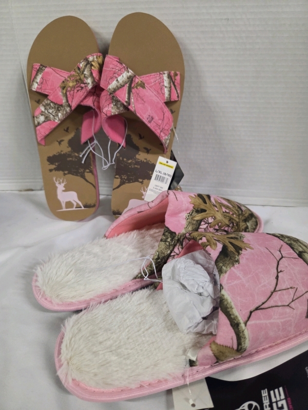 2 New Pairs | REALTREE Size 9/10 Ladies slippers/sandals