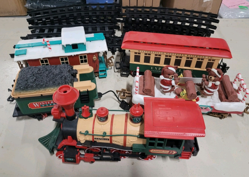 Wintersville Railroad Co. Toy Train Set , Untested