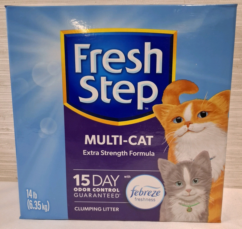 New in Box Fresh Step Multi Cat Extra Strength Formula Clumbing Litter | 6.35kg Clumbing Litter | Box Measurements: 10" X 10.2"