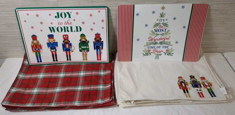 10+ New Christmas Themed Placemat Bundle 13x18 Inches
