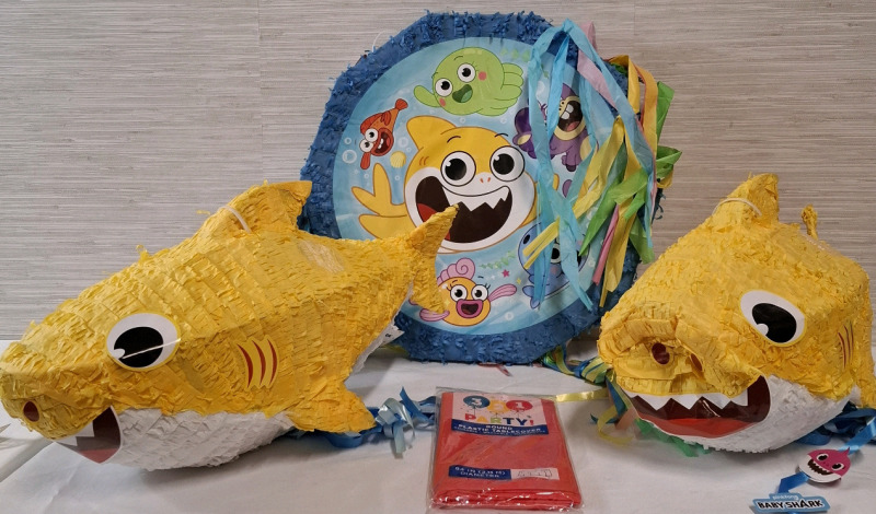 3 New Baby Shark Themed Pi&ntilde;atas and 1 New Round Plastic Tablecover