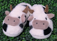 New Size 41-44 Unisex Super Soft & Fuzzy Cow Slippers