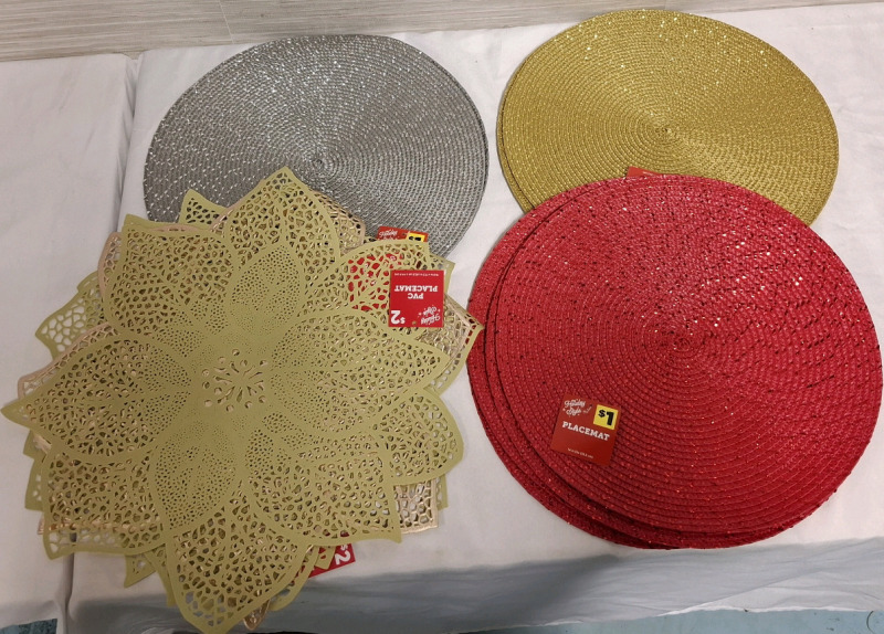 10+ New Festive Placemat Bundle Approx 14 Inches