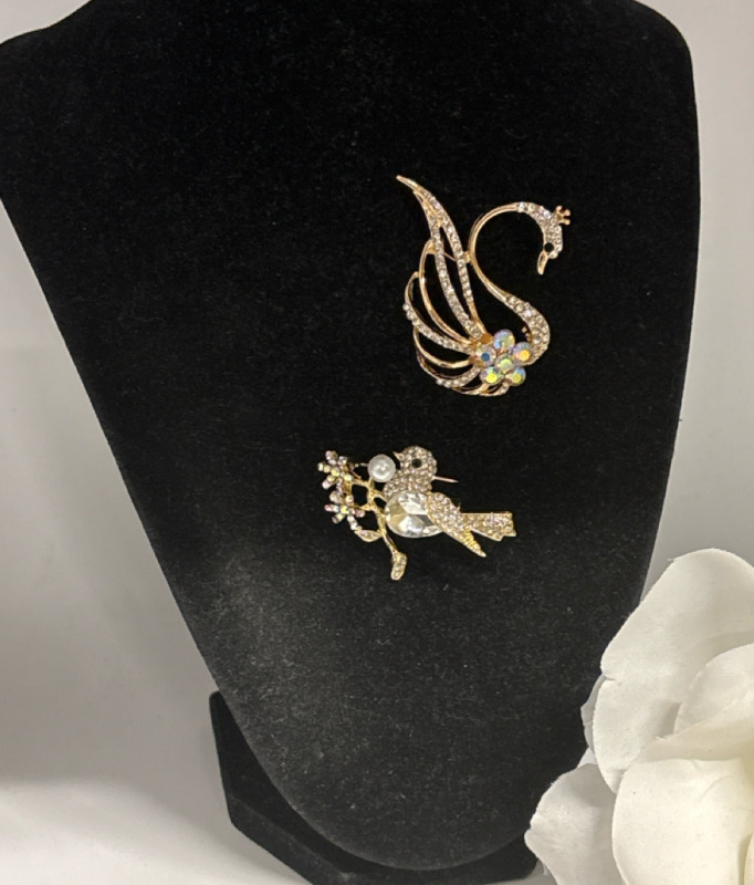 Two Graceful Rhinestone Brooches Magpie and Swan More in description Jewelry speaks when words fail.