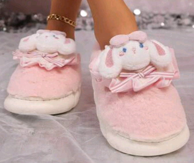 New | Size 38-39 Ladies Bunny Slippers