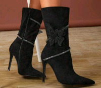 New | Size Eur39 Ladies Mid-Calf Butterfly Boots