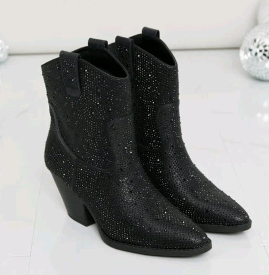 New | Size US5.5 Women's Ankle Cowbow Booties