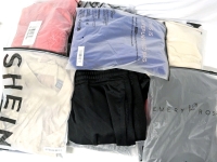 15 New Pieces/Packs Size 0XL-4XL Mixed Clothing : Assorted Styles, Seasons, Genders, Colours, Makers + More