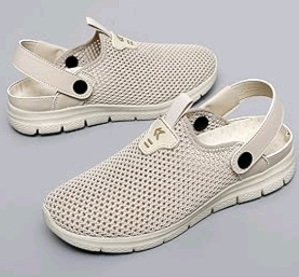 New | Size EUR39 Women's Breathable Sneaker Sandals