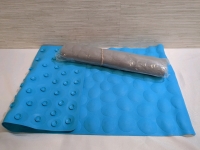 2 New Non Slip Suctioning Shower Mats 31.5x15.8 inches