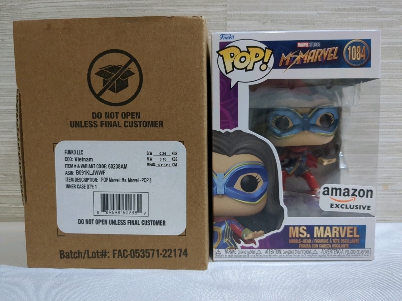 2 New Ms Marvel Amazon Exclusive Bobble Head Funko Pop Approx 6 Inches