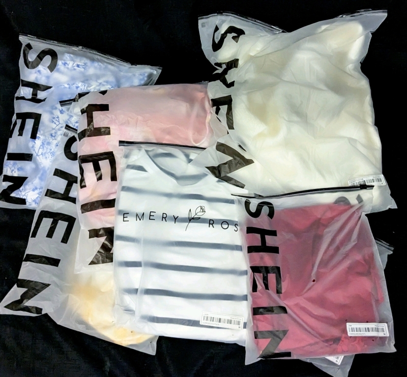 15 New Packages Size MEDIUM Mixed Clothing : Assorted Styles, Seasons, Genders, Colours, Makers + More