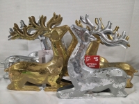 6 New | 9" x 9&frac12; Sitting Deer Decor