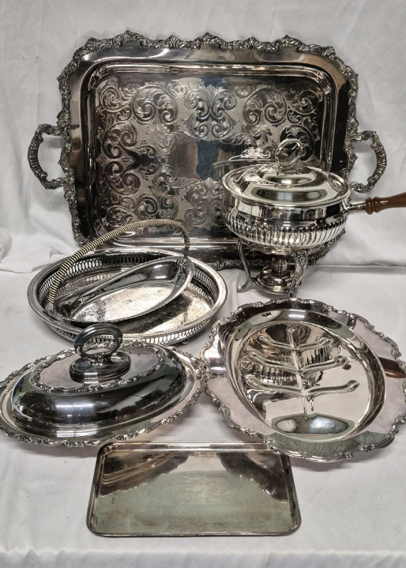 10 Piece Silverplate Large Entertaining Lot - Longest 25"