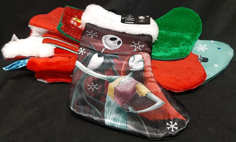 12 New Holiday Stockings