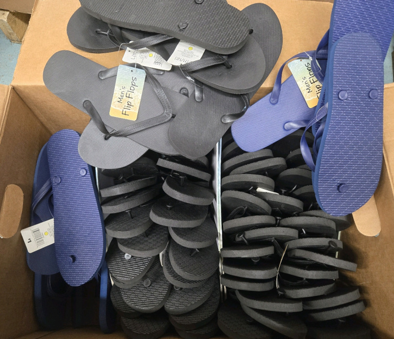 25+ New Mens Flip Flops Size 7/8 Small -11/ 12 Large