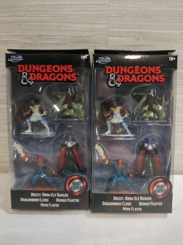 2 New Dungeons & Dragons Diecast 4-Figure Packs