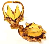 2 Pieces Vintage Amber Glass : 6-Point Starfish Basket & Conch/Shell Dish / Ashtray - Up to 5.75" Tall