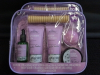 2 New Studio Selection Julie Foster Aromatherapy 6 Piece Bath Set EXP 04/09/2027