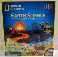 New In Box National Geographic Earth Science Activity Kit