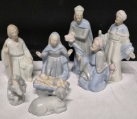 8 Ceramic Nativity Scene Figures