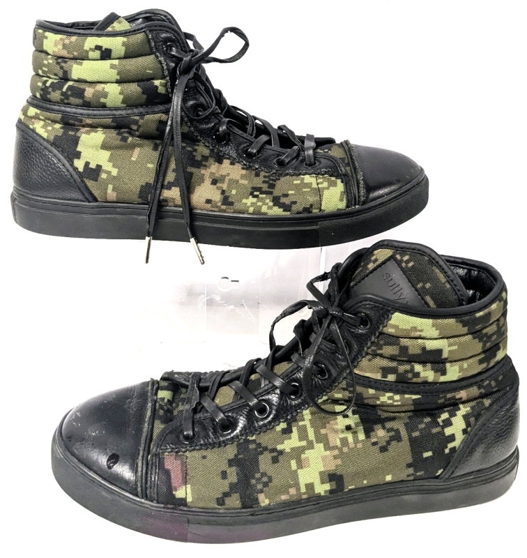 Size 10 Men's SULLY WONG High Top Lace-Up Pixelated Camo Sneakers