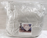 New Petmaker Waterproof Flannel-Like Fleece Blanket w/ Sherpa Backing - 60"x70"