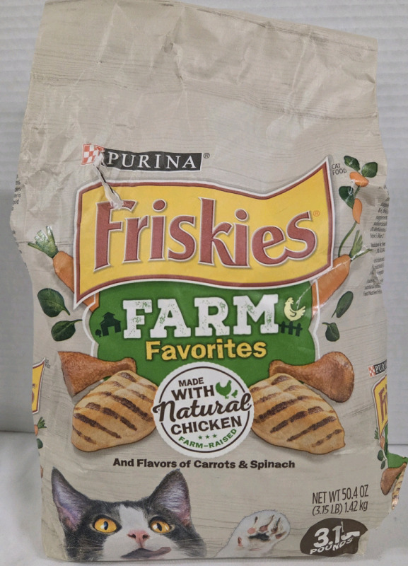 New | Purina Friskies Farm favorites 3.15LB Bag