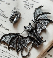 Retro Statement Cat Bat Web Textured Large Brooch 2.4 x 4 Inch / 8mm Stainless Steel Cat Lover Infinity Ring Size 8