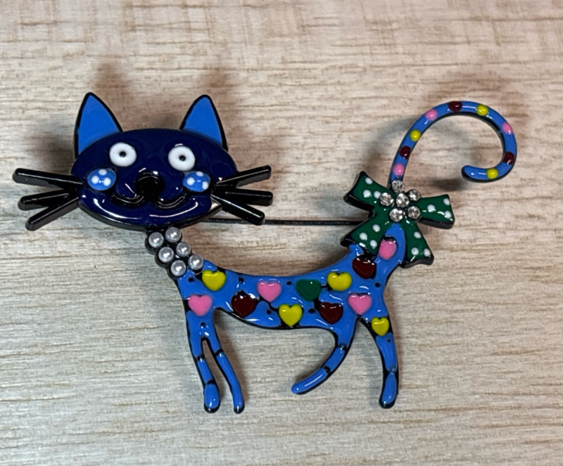 Cute Cat Brooch Colourful Enamel Heart Polka Dot Design Bow Rhinestone Accents <br/>Approximately 2.5 x 1.75 Inch