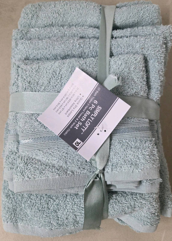New | 6 Piece Bath Set | Comes w/ 2 Bath Yowels, 2 Hand Towels & 2 Wash Cloths | Largest Measures 25" x 50"