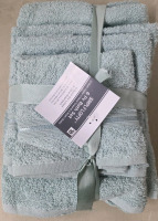 New | 6 Piece Bath Set | Comes w/ 2 Bath Yowels, 2 Hand Towels & 2 Wash Cloths | Largest Measures 25" x 50"