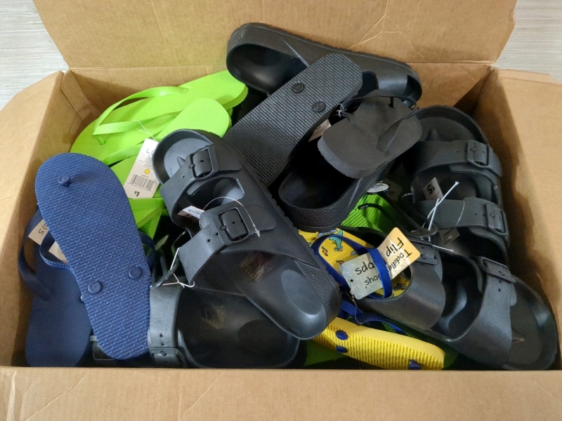 20+ New Assorted Sizes Boys/Girls/Adults Flip Flop Bundle