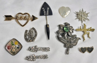 11 Vintage Ladies Brooches , Includes Antique T&B Reverse Intaglio Glass Brooch w/Hallmarks on Back & 1950s Girl Guides / Brownies Pin