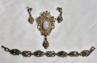 Vintage Sarah Coventry " CONTESSA " Earrings , Brooch & Bracelet Set . Bracelet missing one stone