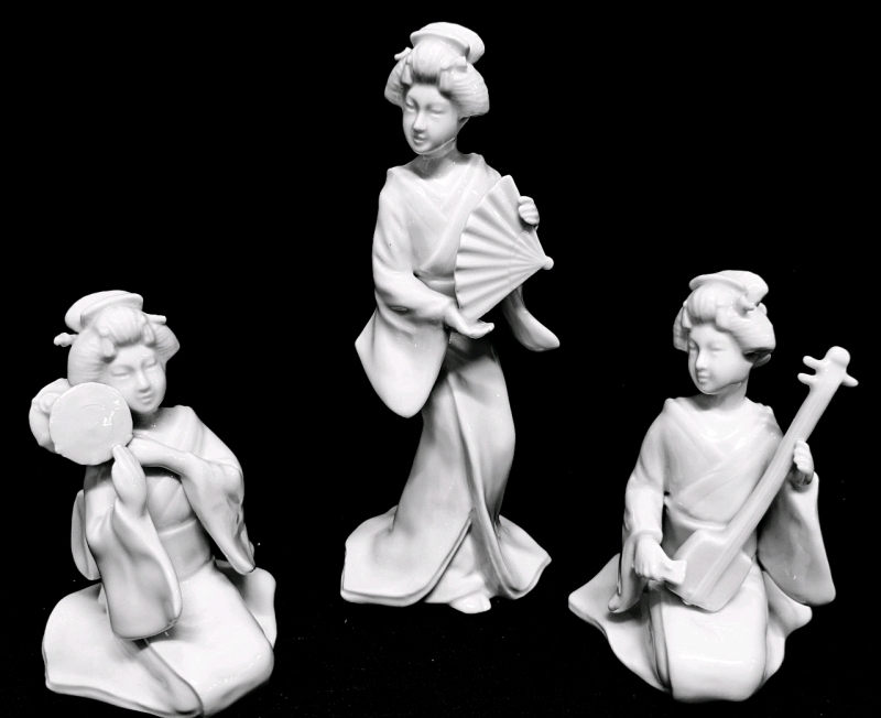 3 Vintage 1977 FITZ AND FLOYD Blanc de Chine Japanese Geisha Figures : Dancing, Holding Drum & Holding Shamisen - Up to 8" Tall
