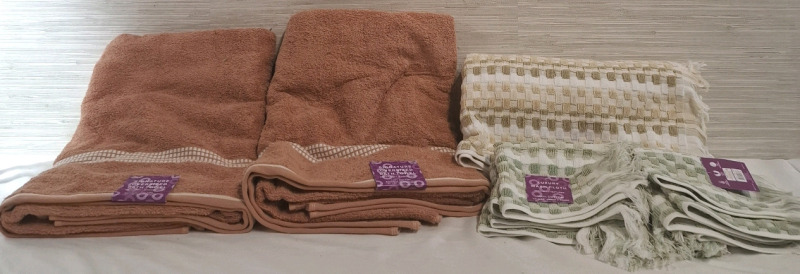 3 New Bath Towels (Biggest Measures- 32" X 64") & 5 New Wash Cloths (Measures- 12" X 12") | 100% Cotton