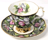 ROYAL ALBERT Provincial Flowers Teacup & Saucer : Lady's Slipper 1975 - Shallow Chip in Saucer, Still Rings True