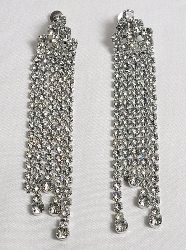 Vintage 1950s Jay Flex STERLING Silver White Rhinestones Dangly Screwback Earring Set . See photos for size