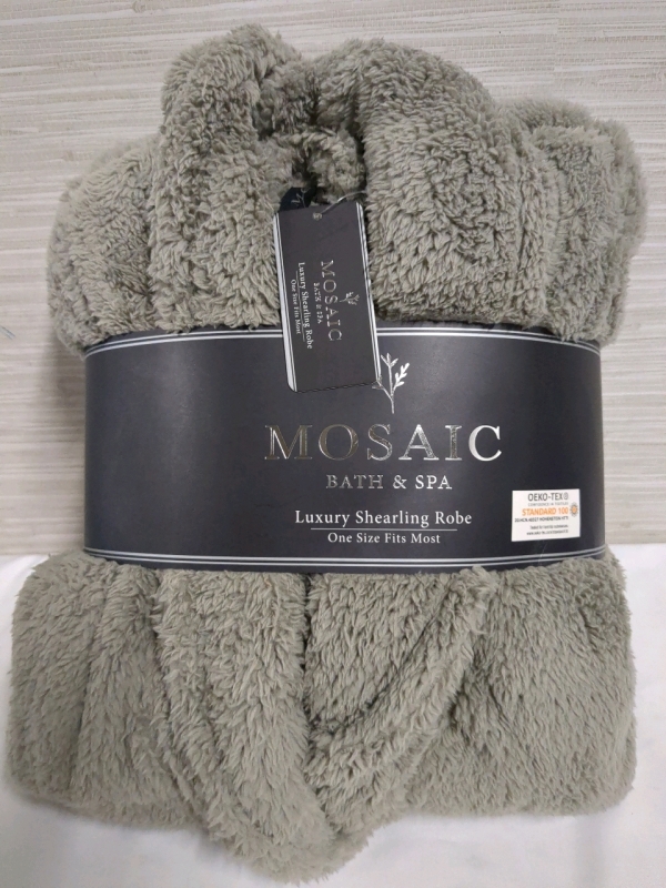 New Mosaic Bath & Spa Luxury Shearling Robe - One Size Fits Most
