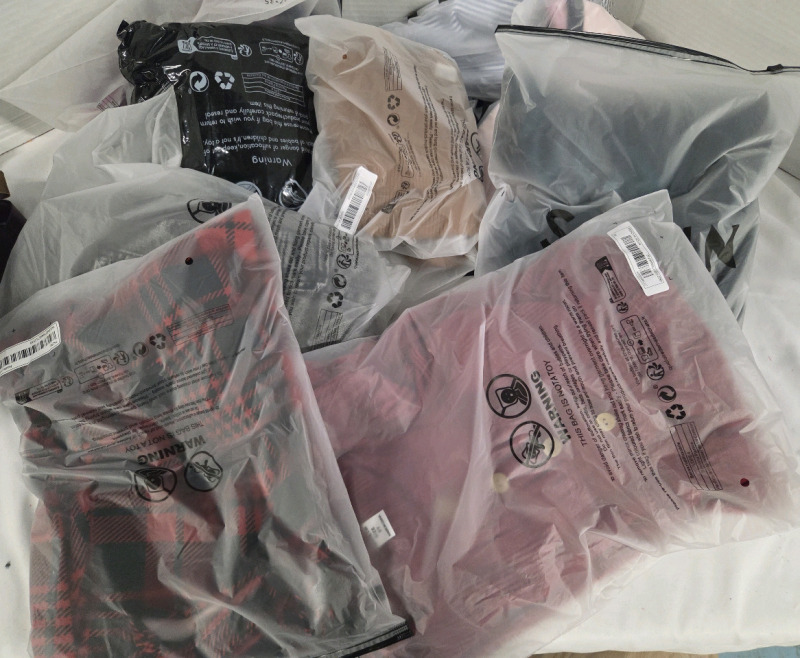 9 New | Size 9Y Packages of Mixed Clothing : Assorted Styles, Seasons, Genders, Colours, Makers + More