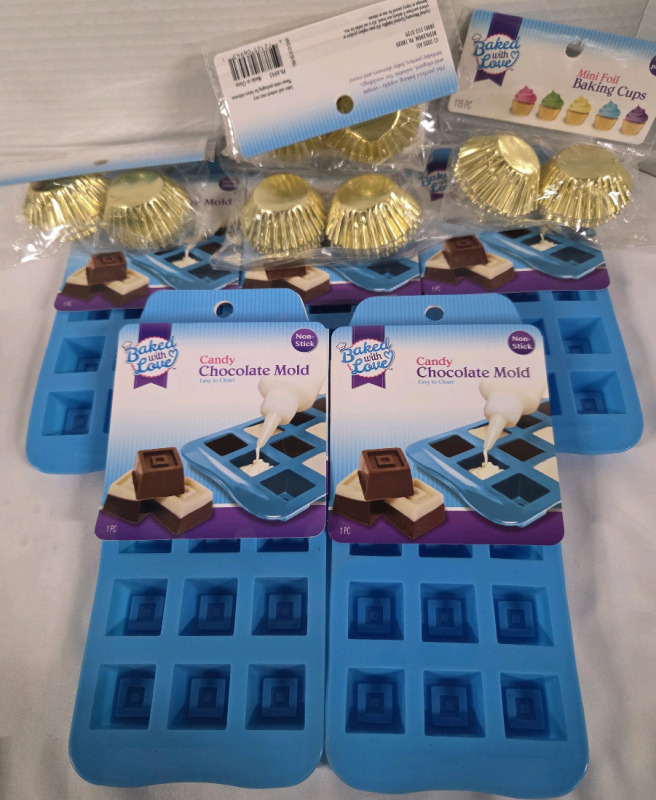 New | Baking Lot | Includes (5) Non-Stick Candy Chocolate Molds 8" x 4" & 460 Mini foil Baking Cups