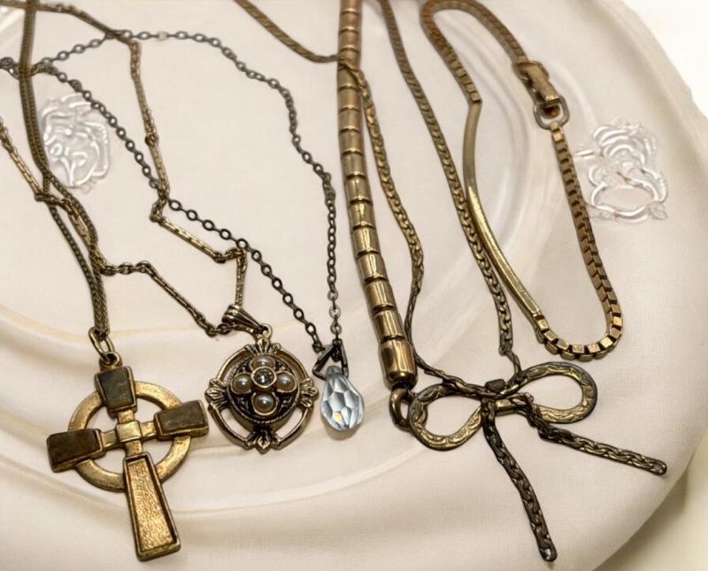 Grouping of Necklaces One Stamped Gold Filled Chains 16 Inch Bracelet 7 Inch One chain has knot