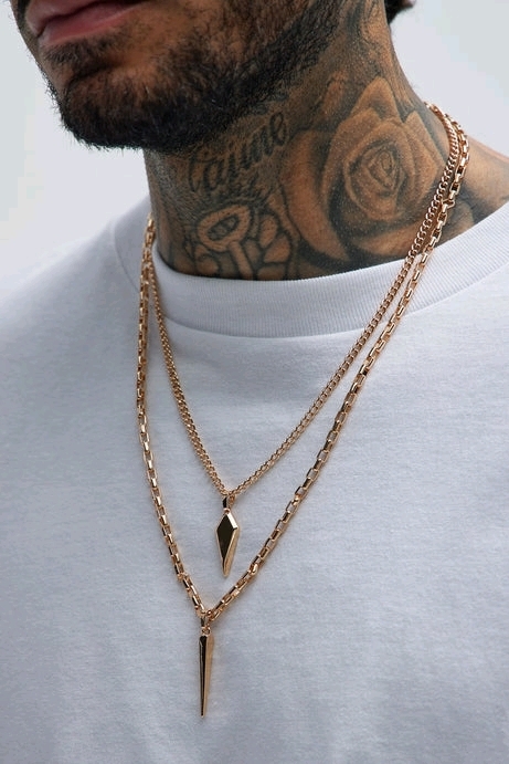 New Fashion Nova Elio Necklace Set - 20" Curb Chain With Pendant & 22" Cable Chain With Pendant