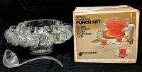 Vintage JEANNETTE Conplete 26-Pirce Crystal/Fruit PUNCH SET : 8&frac12; Qt. Bowl, 12 Cups, 12 Hooks & Ladle With Original Box