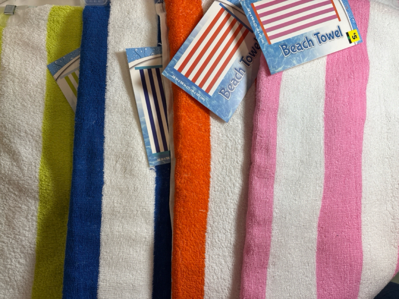 4 New Assorted Beach Towels | 28"*58" |