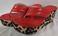 New | Size 38 Women's Wedge Sandals